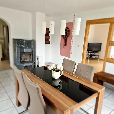 Apartman Ferienwohnung Vier Jahreszeiten *